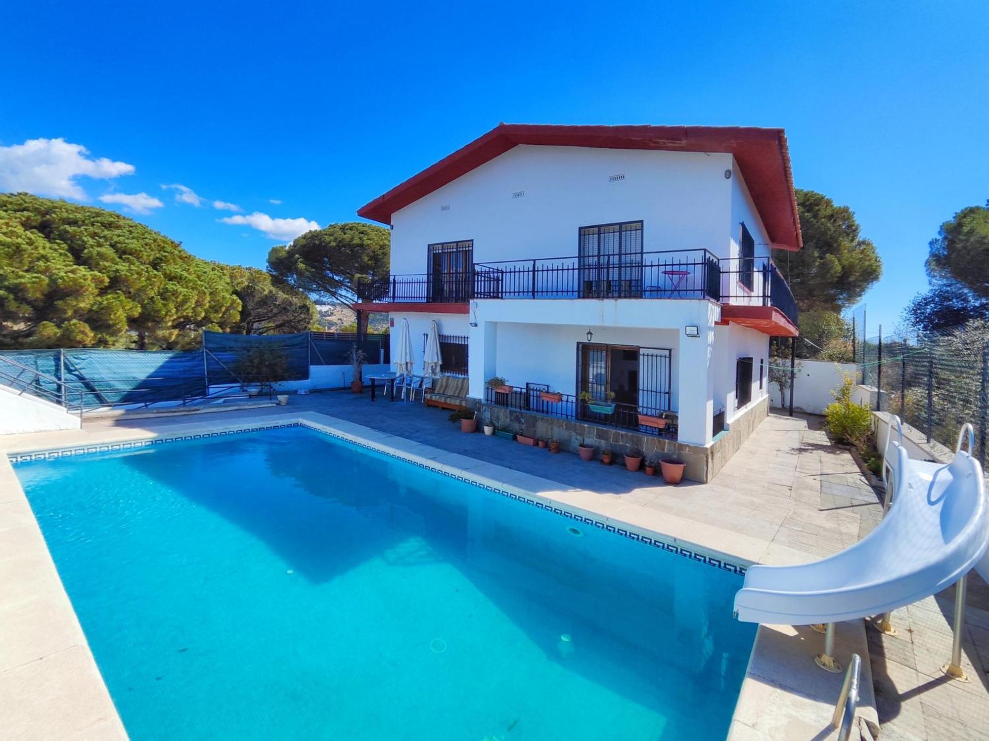 Casa Con Piscina Privada En Sant Pol De Mar Villa Luaran gambar